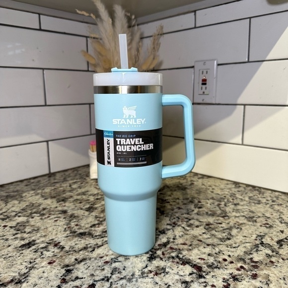 Stanley OG Aqua Quencher 40oz Tumbler - Picture 1 of 3